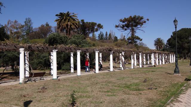 Rosedal do Parque San Marin, ainda sem flores.