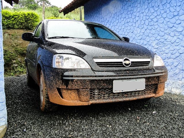 Até que não havia muito barro no carro