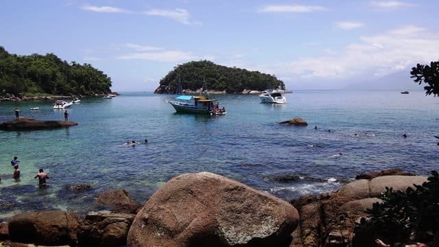 Ilha das Couves, em Ubatuba.