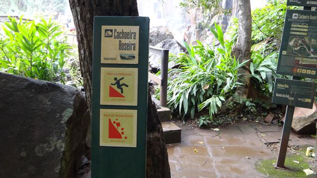 Chegando à Cachoeira da Roseira.