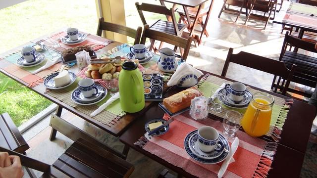 Café mineiro no Recanto do Ipê.