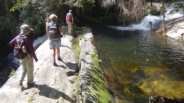 Chegando à quarta cachoeira.Chegando à quarta cachoeira.