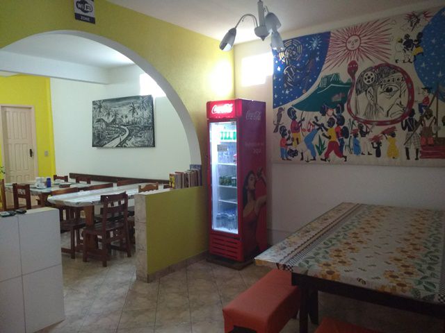 Hi Hostel - Ambiente do café da manhã