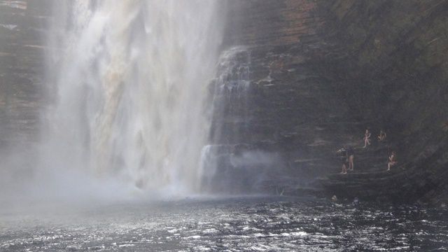 Cachoeira do Buracão.