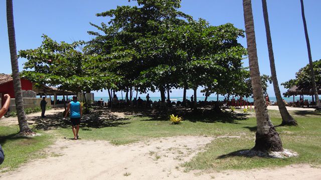 Chegando a Praia do Espelho.