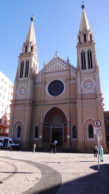 Catedral Basílica Menor de Nossa Senhora da Luz dos Pinhais