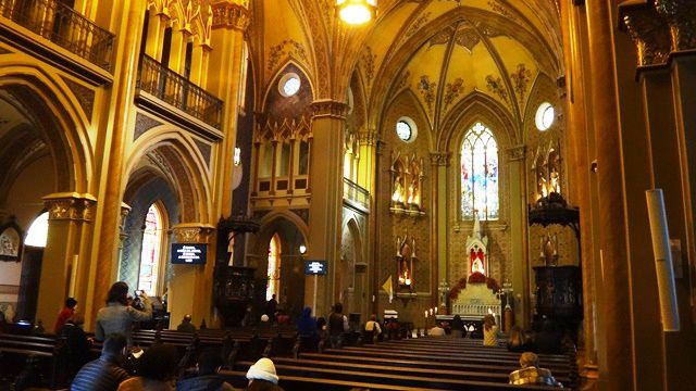 Interior da Catedral Basílica Menor de Nossa Senhora da Luz dos Pinhais