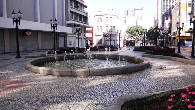 Rua XV de novembro (rua das Flores)