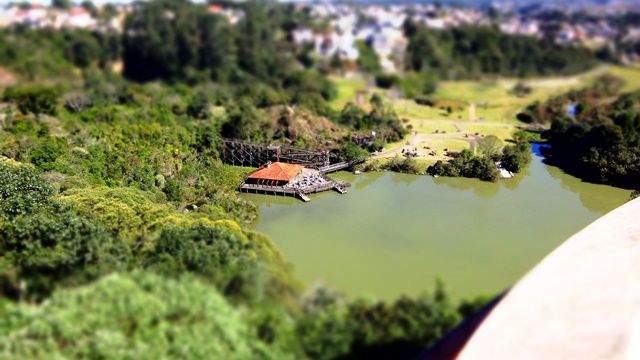 Deck, na parte de baixo do Parque Tanguá.