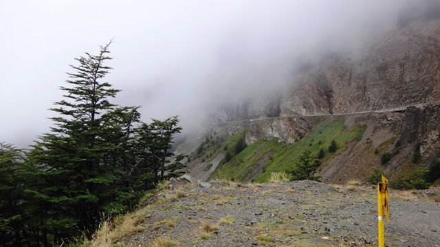 Mirador Paso Garibaldi - À direita, a Ruta N3 asfaltada