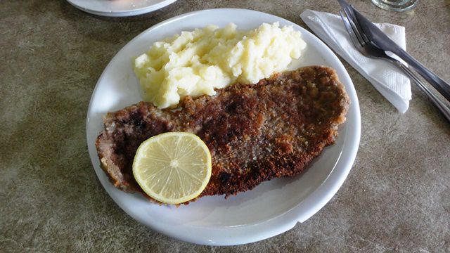 Almoço no restaurante La Casona - milanesa