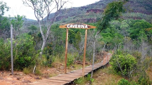 Cachoeira da Caverna - Chapada das Mesas