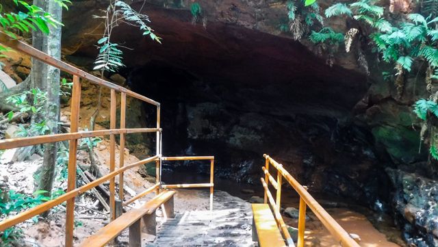 Cachoeira da Caverna - Chapada das Mesas