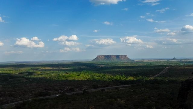 Morro do Chapéu, visto do Portal da Chapada