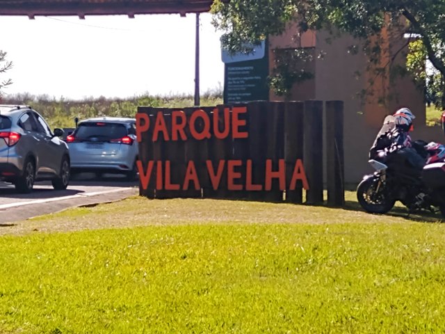 Entrada do Parque Vila Velha