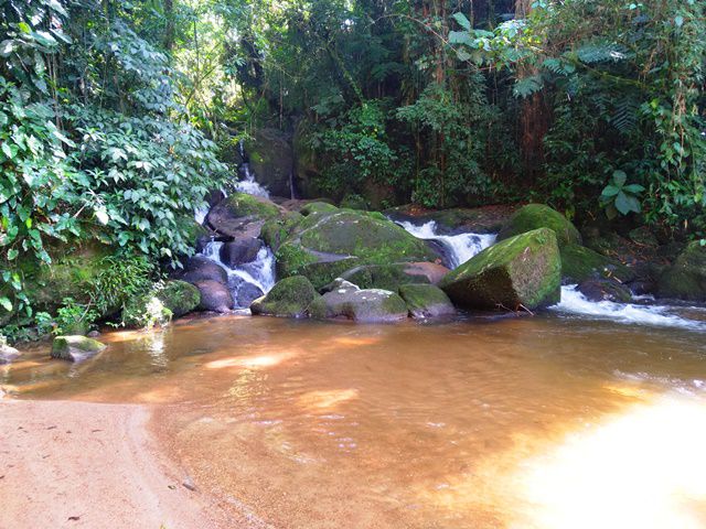Cachoeira do Limoeiro - Tapiraí/SP - Prainha