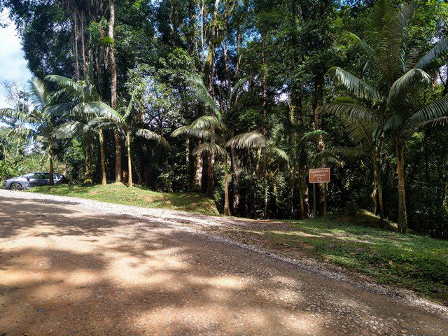 Cachoeira do Limoeiro - Tapiraí/SP - estacionamento