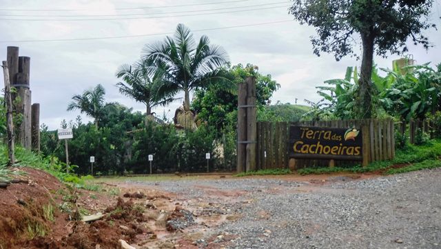 Parque Natural Terra das Cachoeiras em Bueno Brandão