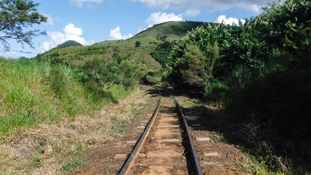 Linha férrea