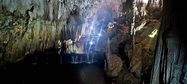 Primeiros passos dentro da caverna