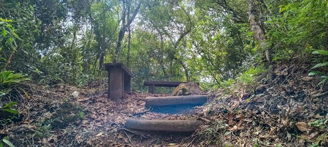 Trilha do Mirante do Governador, no Parque Caverna do Diabo