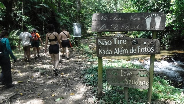 Trilha do Jacaré, até a Cachoeira do Meu Deus