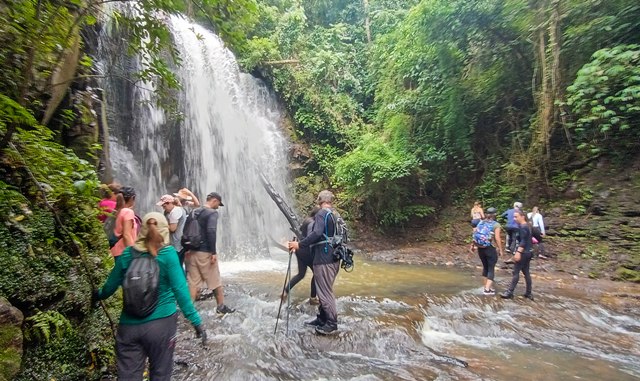 Primeira cachoeira do trekking