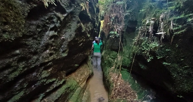 Entrando na Fenda do Elefante