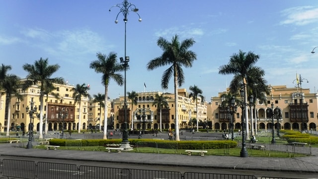 Plaza de Armas, no Centro Histórico de Lima