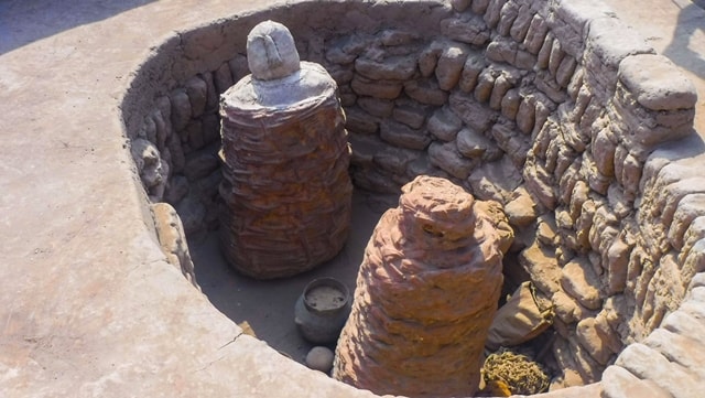 Sítio Arqueológico Pucllana - tumbas na Pirâmide