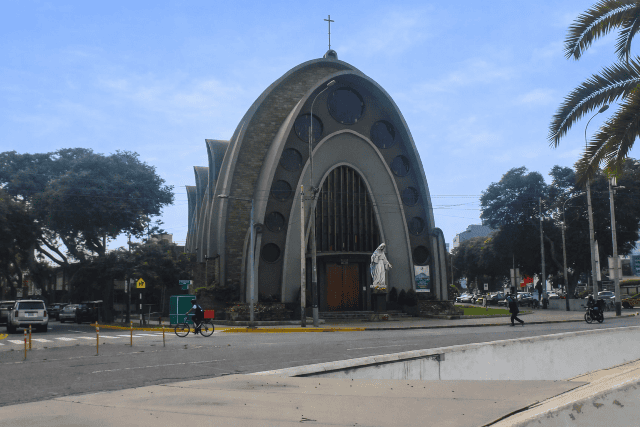 Igreja de Santa Maria Reina