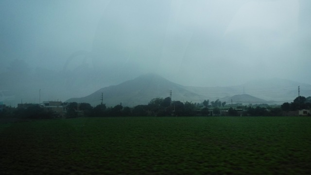 Paisagem na estrada de Lima para Huaraz