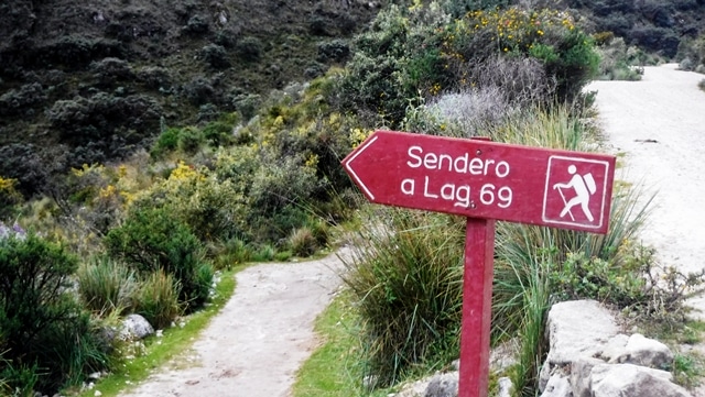 Início do trekking para a Laguna 69